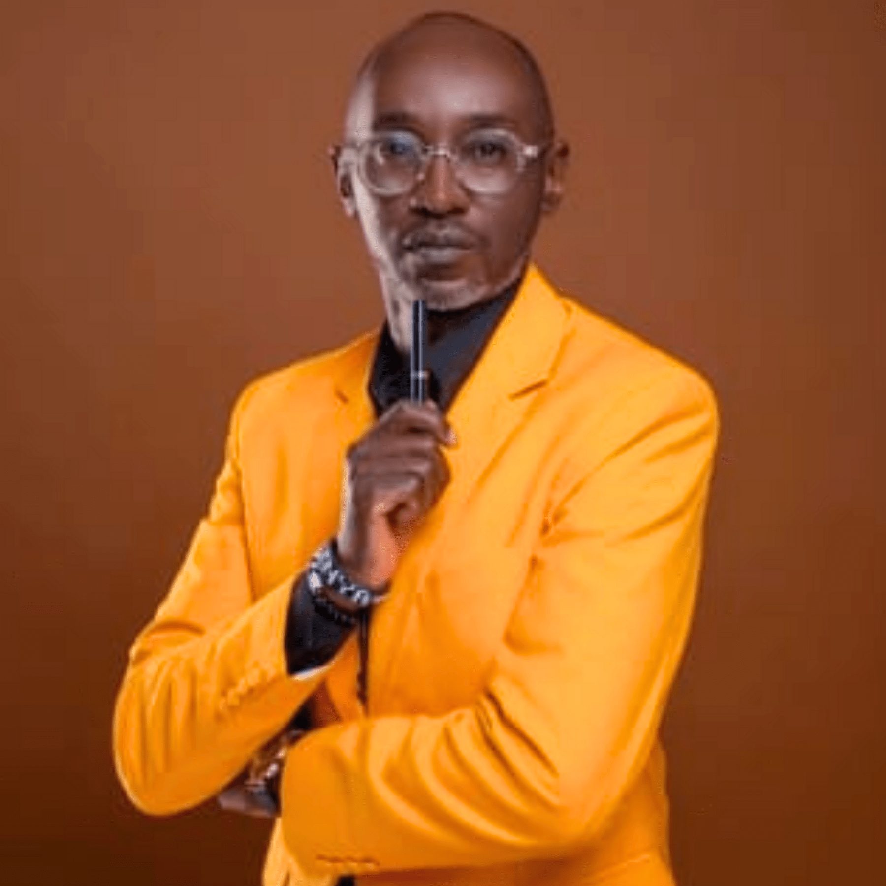 pete-odera-1-with-bg Dr. Pete Odera With Background